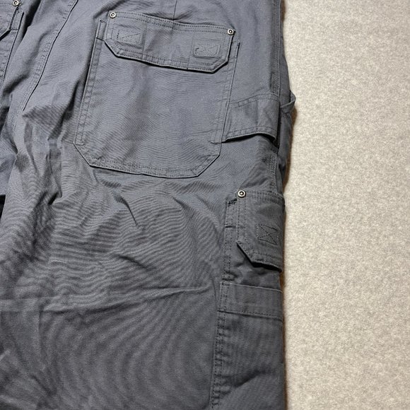 Duluth Trading Pants Mens 40x33 Gray Cargo Flex Fire Hose Canvas (Tag 42x34) - Picture 9 of 12